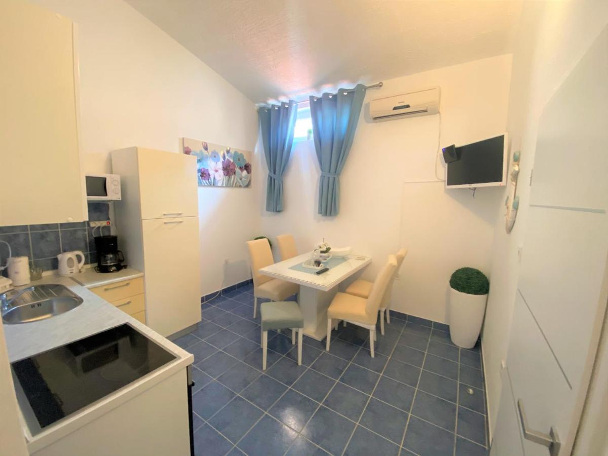 Apartment Sea Makarska Eksteriør billede